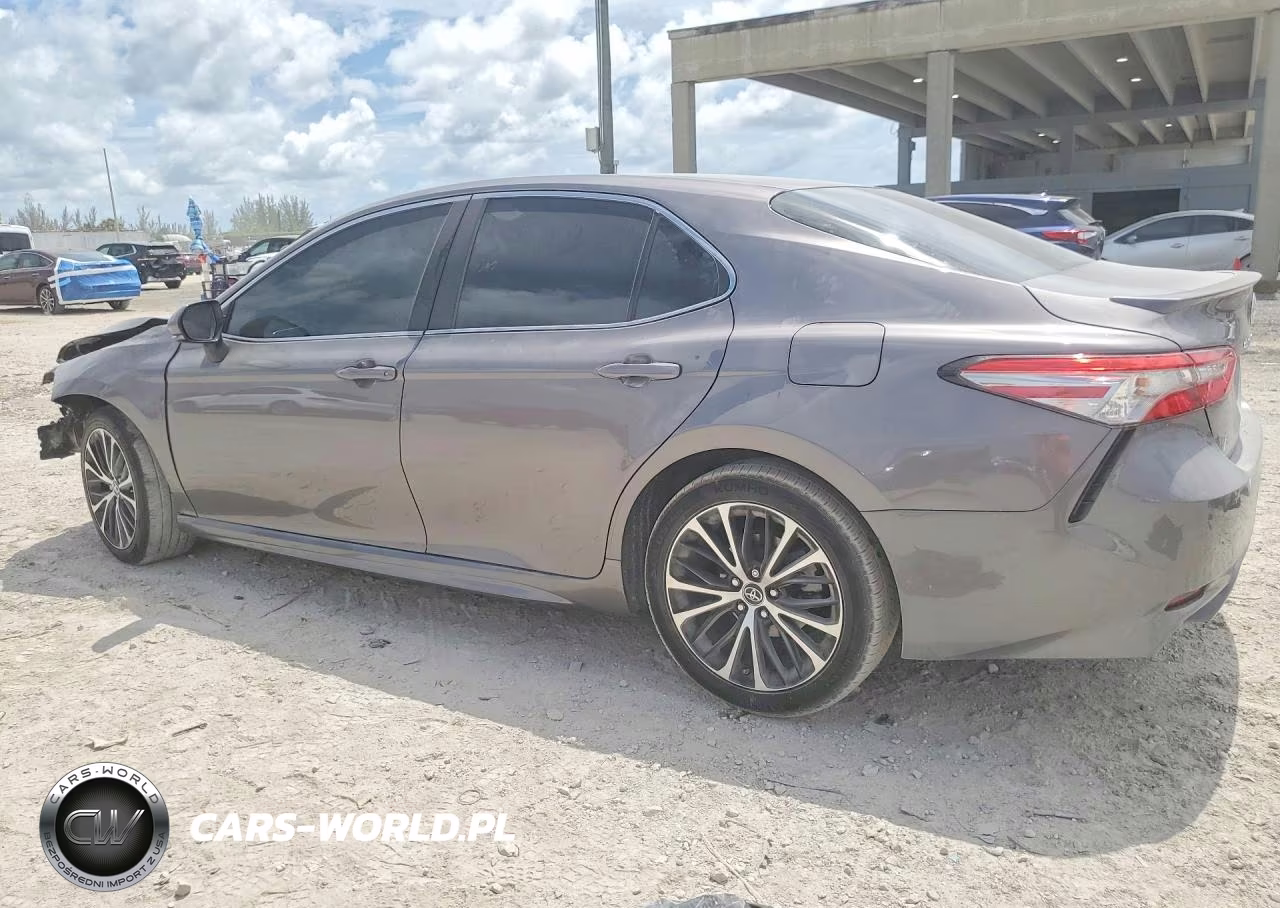 2018 Toyota Camry Se VIN:4T1B11HK2JU005241 - 2