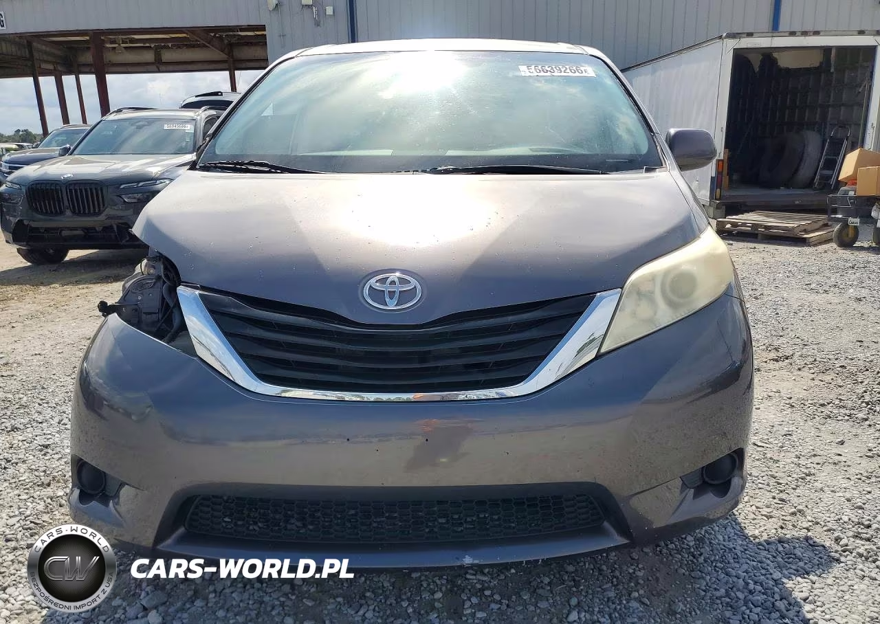 2014 Toyota Sienna Le VIN:5TDKK3DC7ES485511 - 5