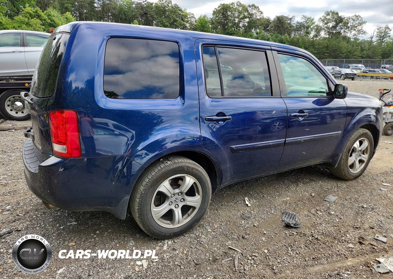 2013 Honda Pilot Exln VIN:5FNYF4H71DB071824 - 3