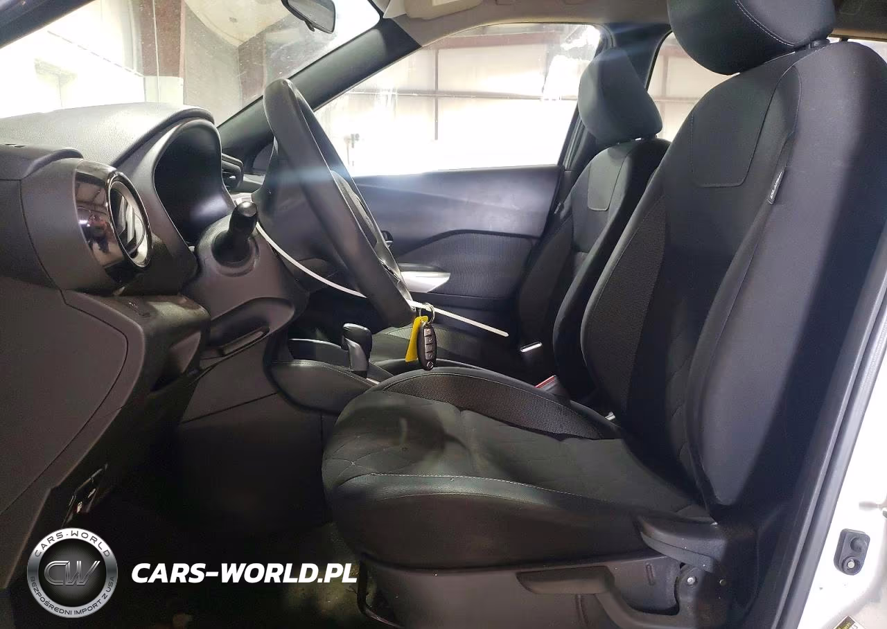 2019 Nissan Kicks Sv VIN:3N1CP5CU2KL522075 - 7