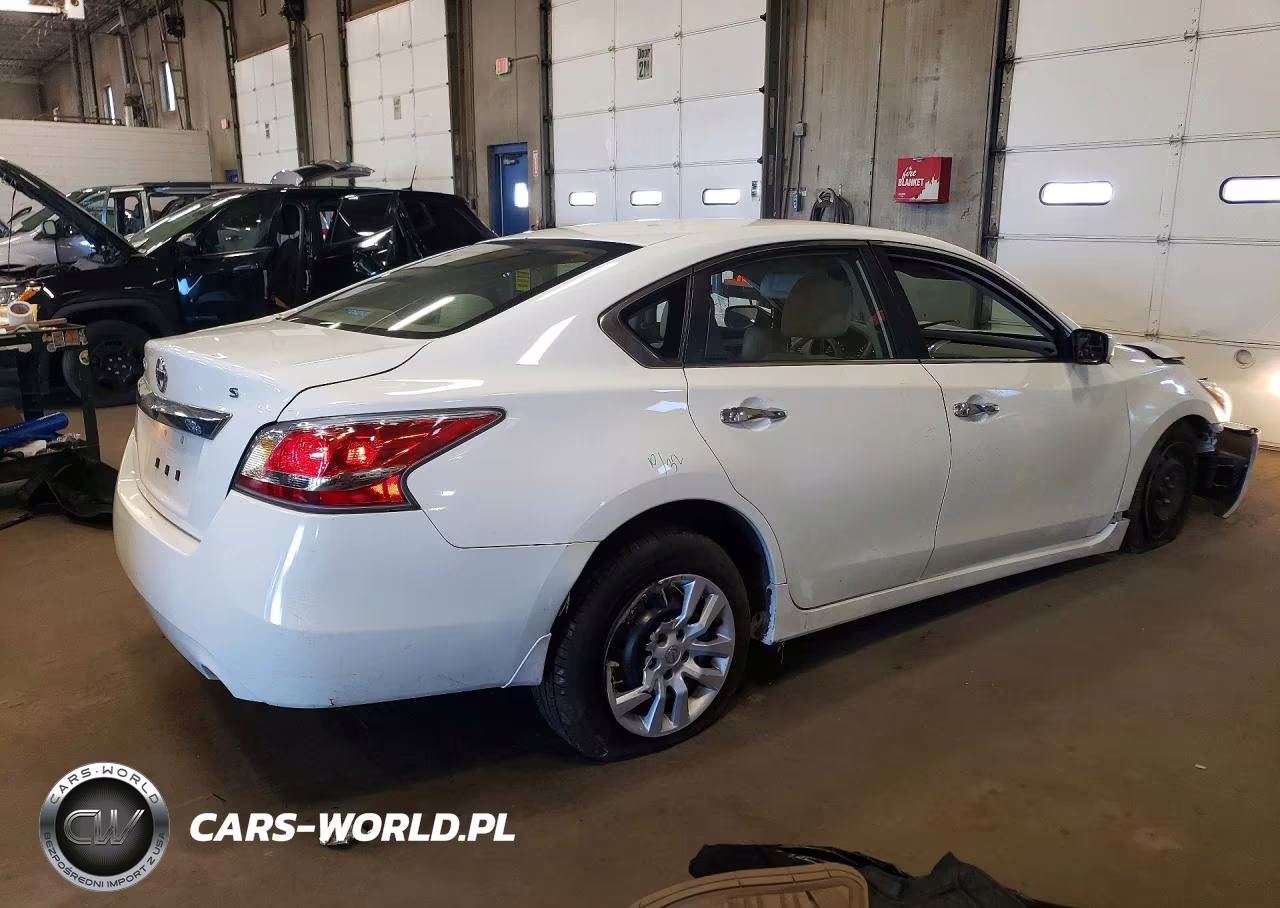 2015 Nissan Altima 2.5 VIN:1N4AL3APXFC275655 - 3