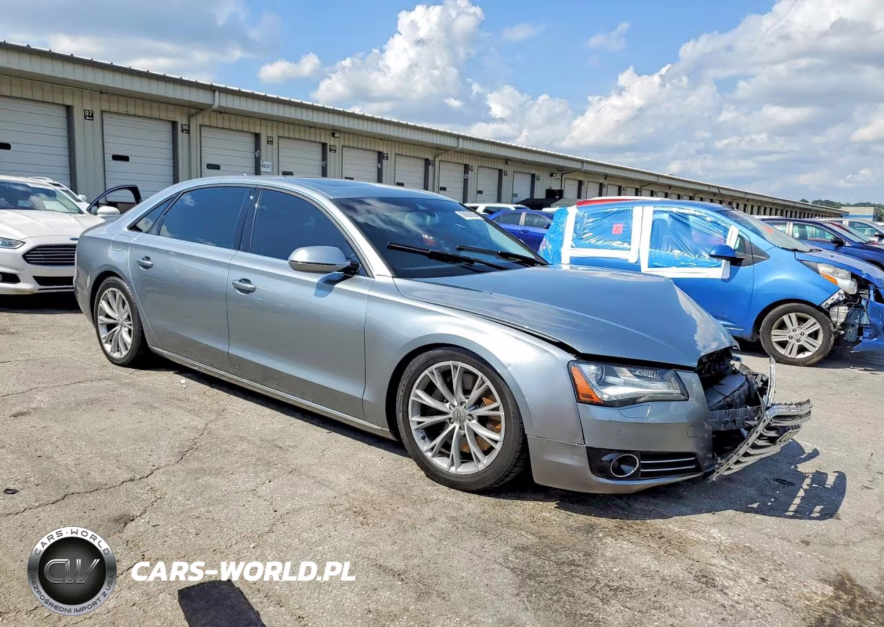 2011 Audi A8 L Quattro VIN:WAURVAFD1BN019958 - 4