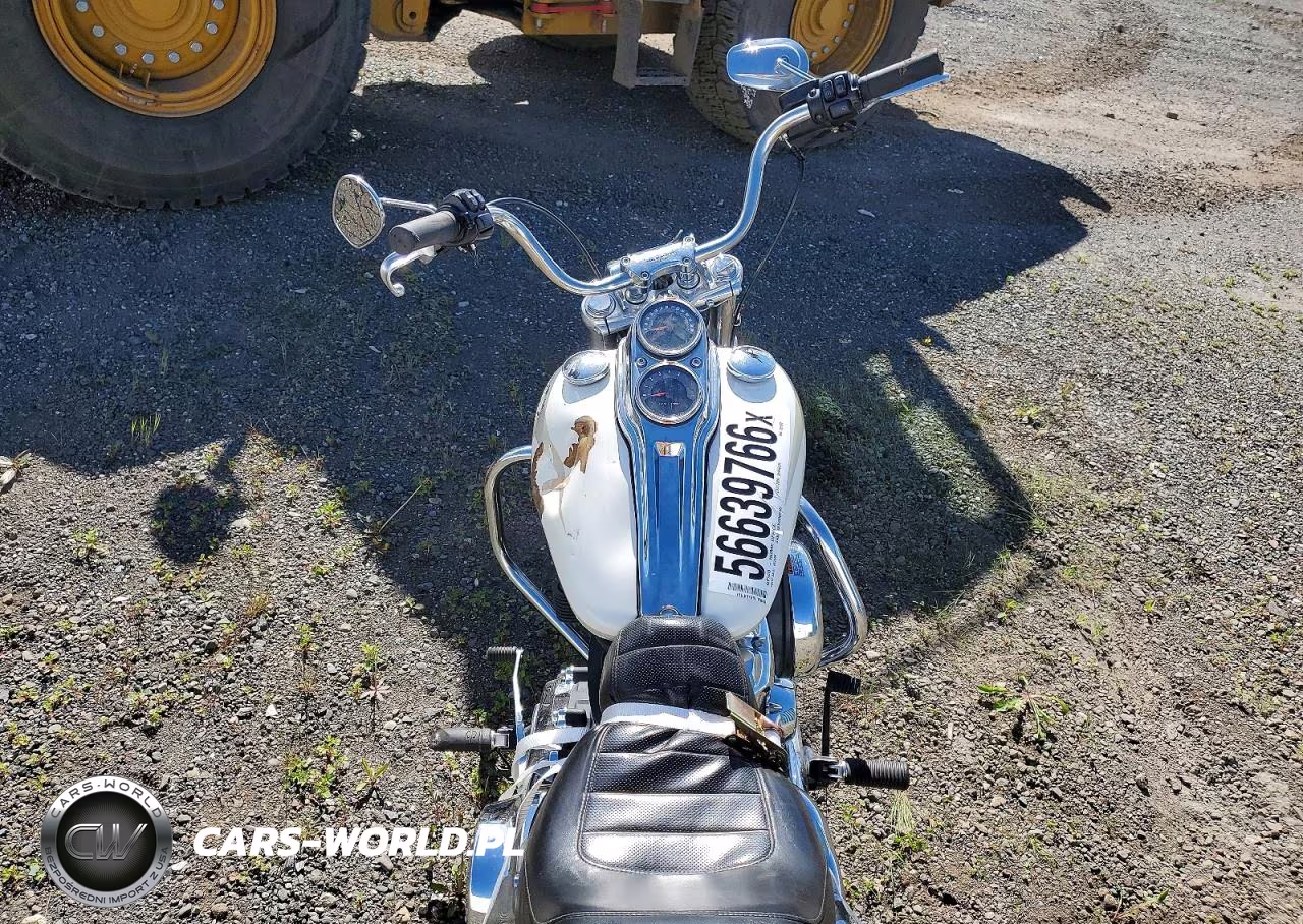 2018 Harley-Davidson Fxlr Low Rider VIN:1HD1YNJ18JC067302 - 6
