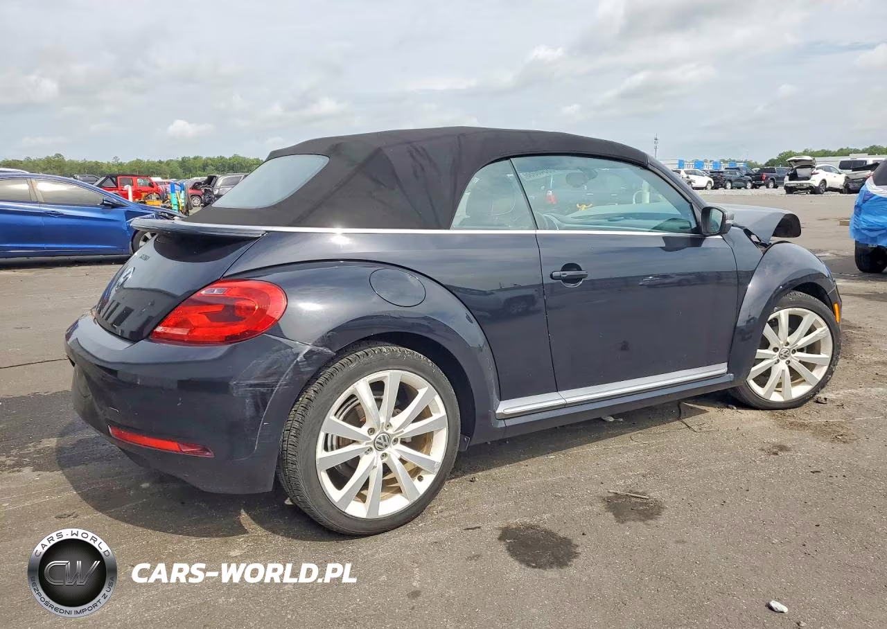 2014 Volkswagen Beetle VIN:3VW517AT6EM818208 - 3