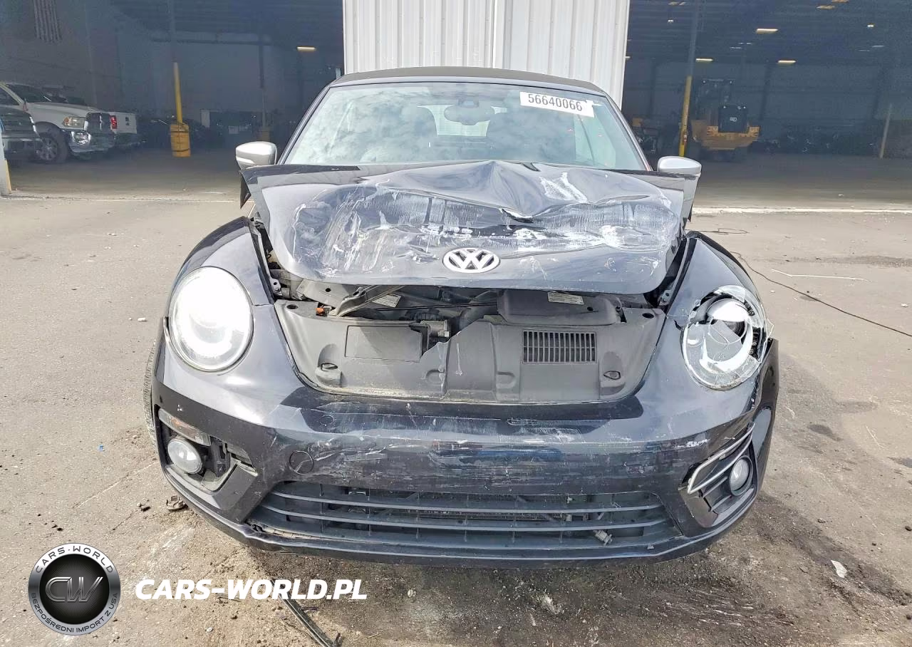 2014 Volkswagen Beetle VIN:3VW517AT6EM818208 - 5