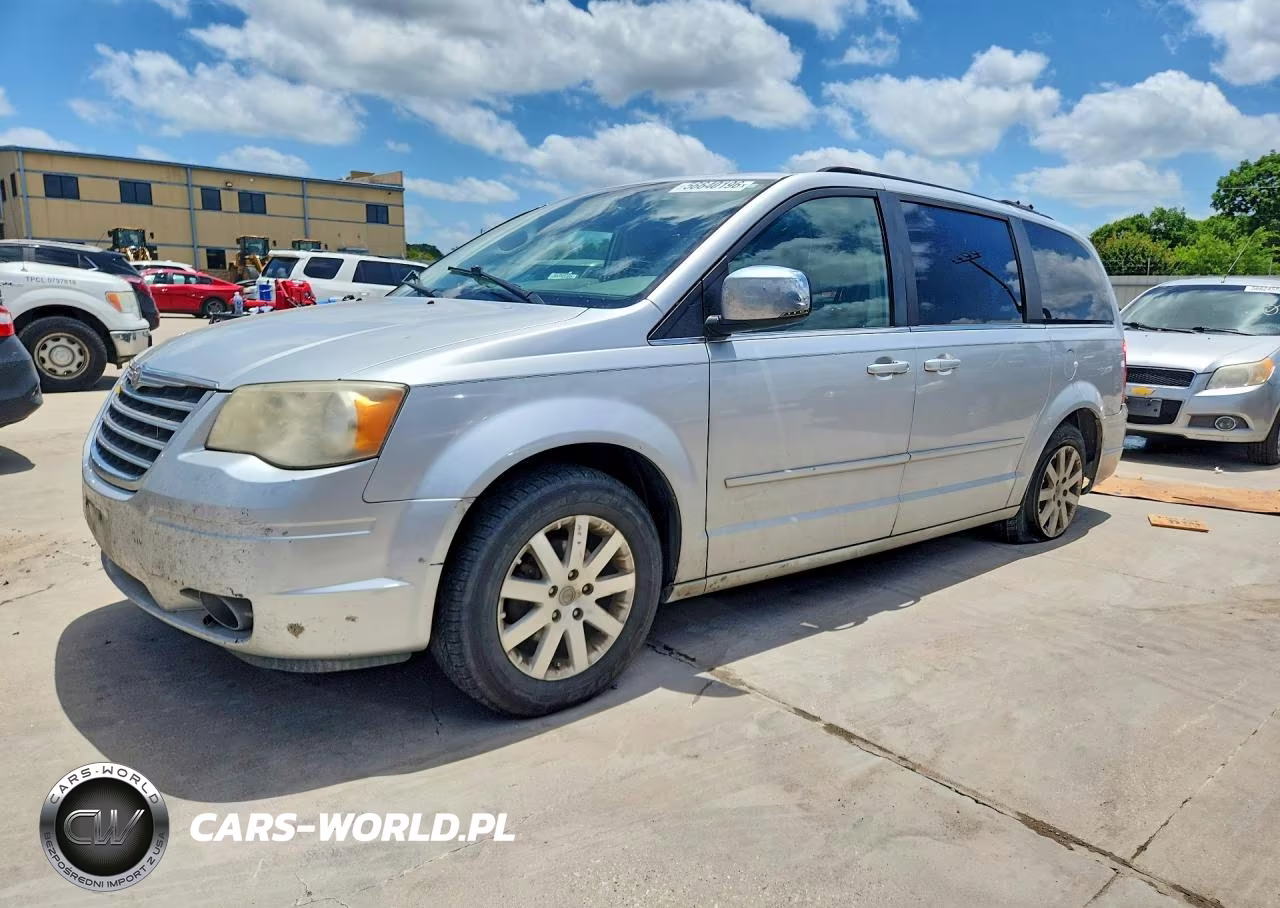 2008 Chrysler Town & Country Touring