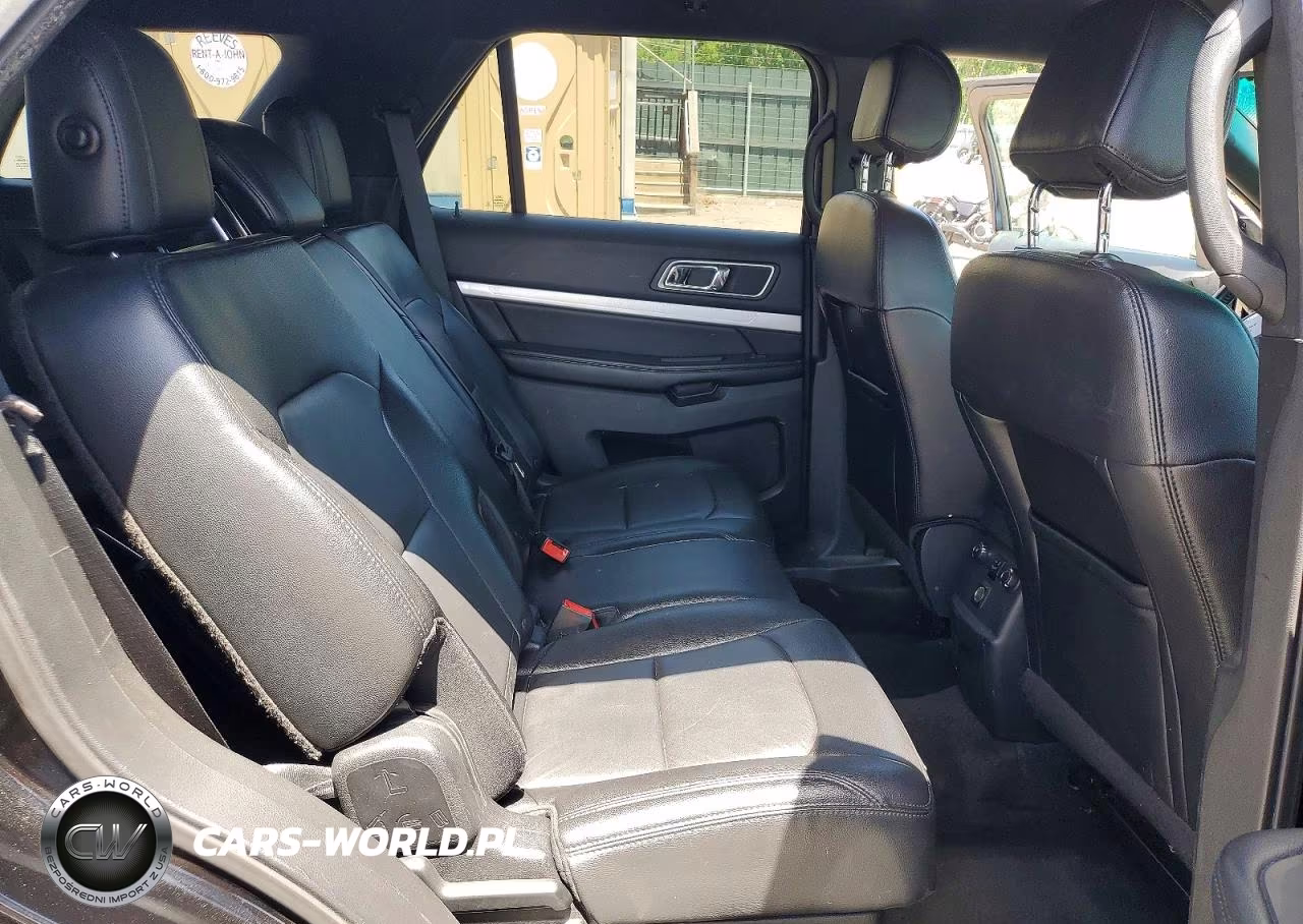 2016 Ford Explorer Xlt VIN:1FM5K8D87GGB36864 - 11