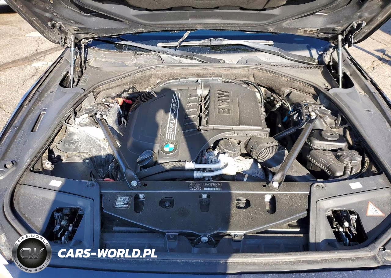 2012 BMW 535I xDrive VIN:WBAFU7C58CDU60466 - 11