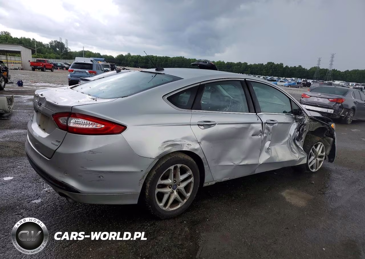 2013 Ford Fusion Se VIN:3FA6P0HR0DR198180 - 3
