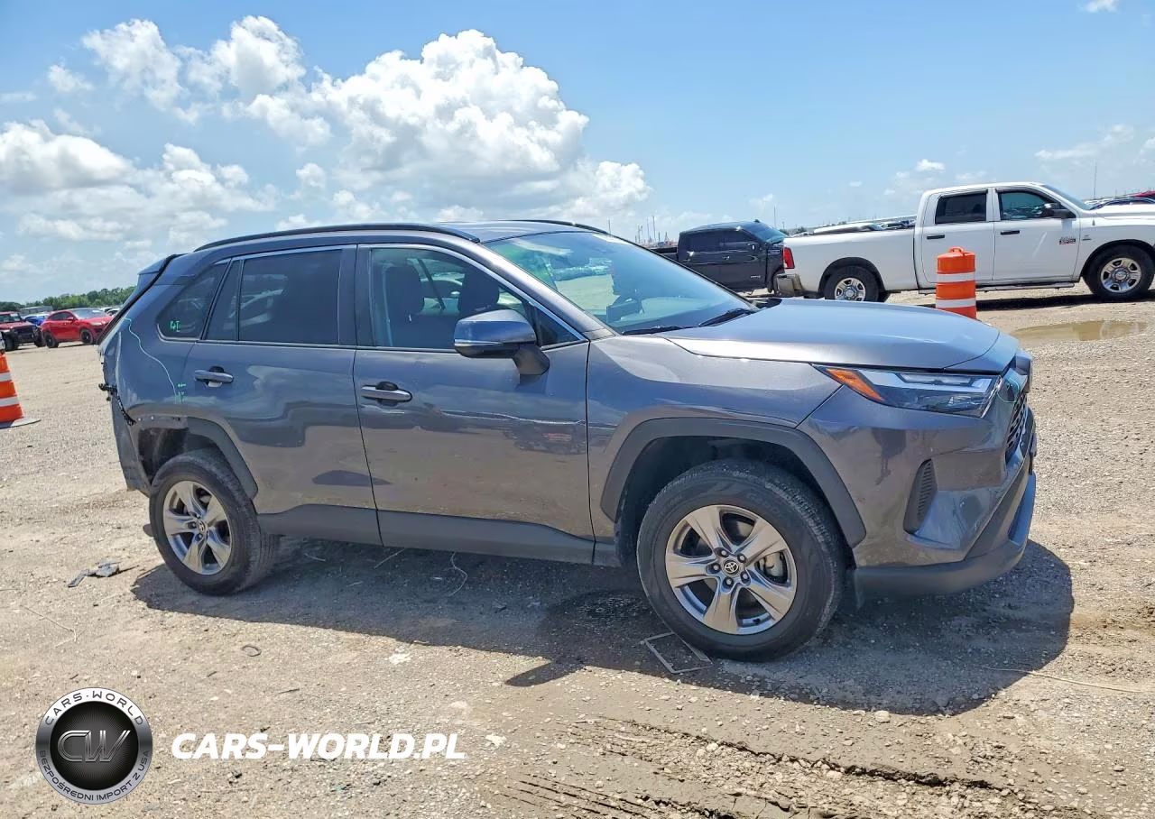 2023 Toyota Rav4 VIN:2T3W1RFV8PC242394 - 4