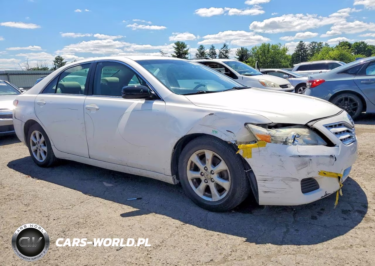 2011 Toyota Camry Le VIN:4T1BF3EK1BU623461 - 4