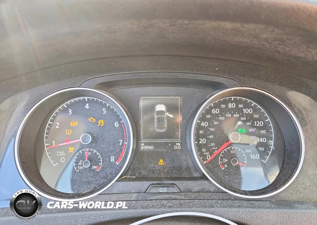 2021 Volkswagen Golf VIN:3VWG57AU9MM013176 - 9
