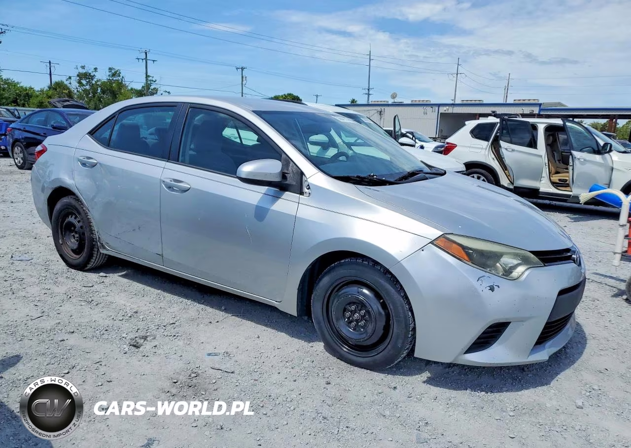 2015 Toyota Corolla L VIN:2T1BURHEXFC390167 - 4