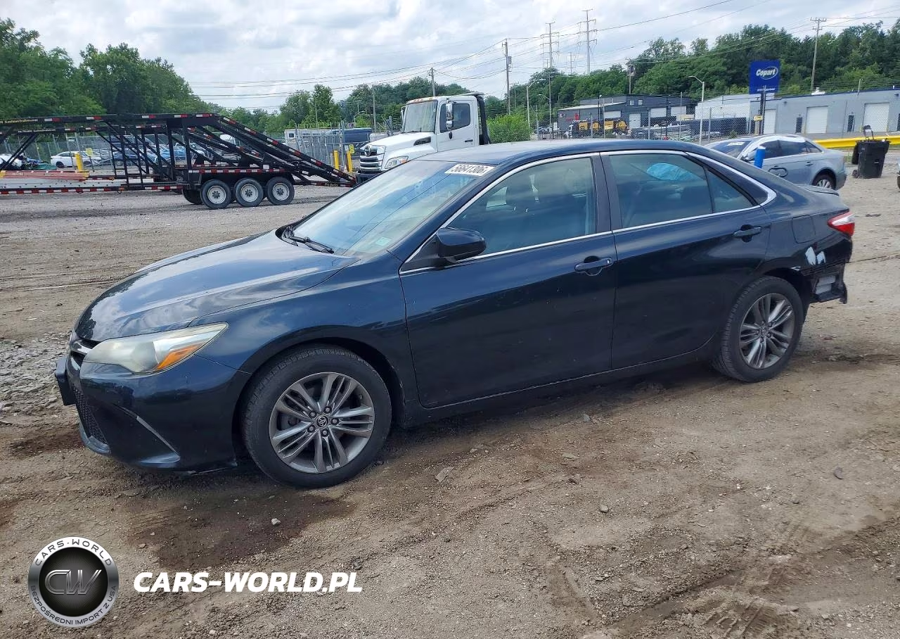 2015 Toyota Camry Se – zdjęcie 1 z 12