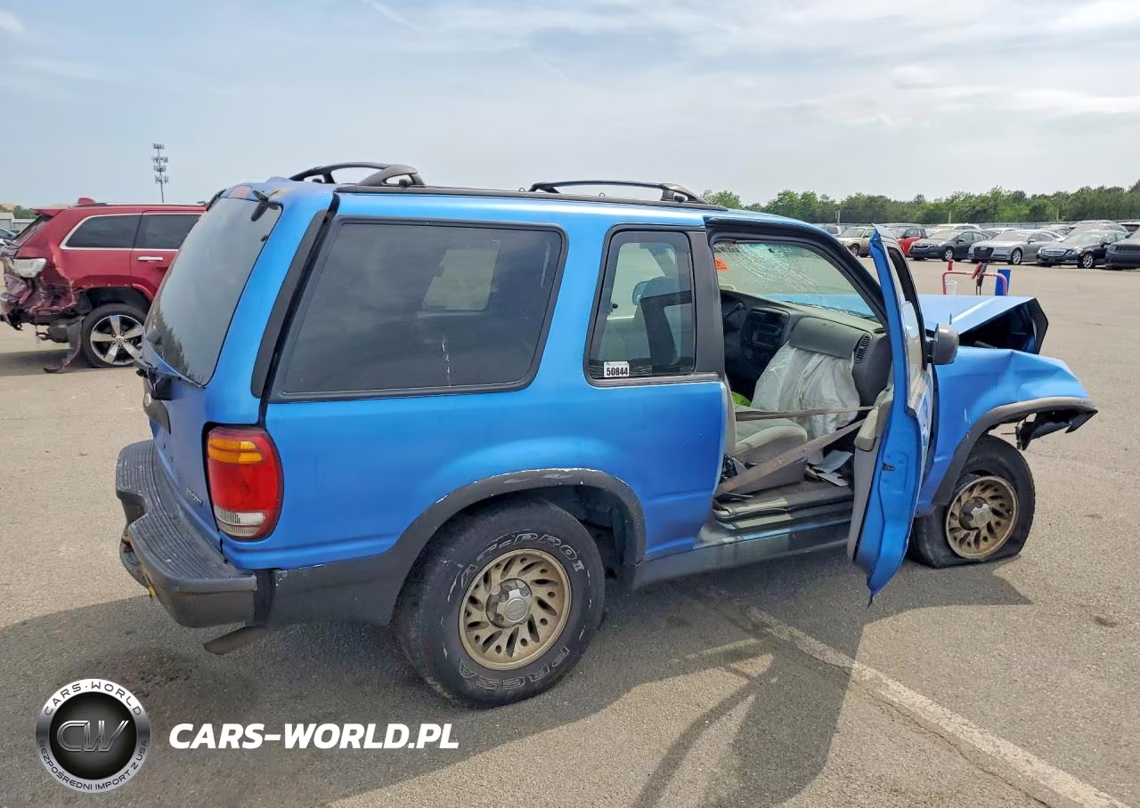 1999 Ford Explorer VIN:1FMYU22X3XUC25511 - 3