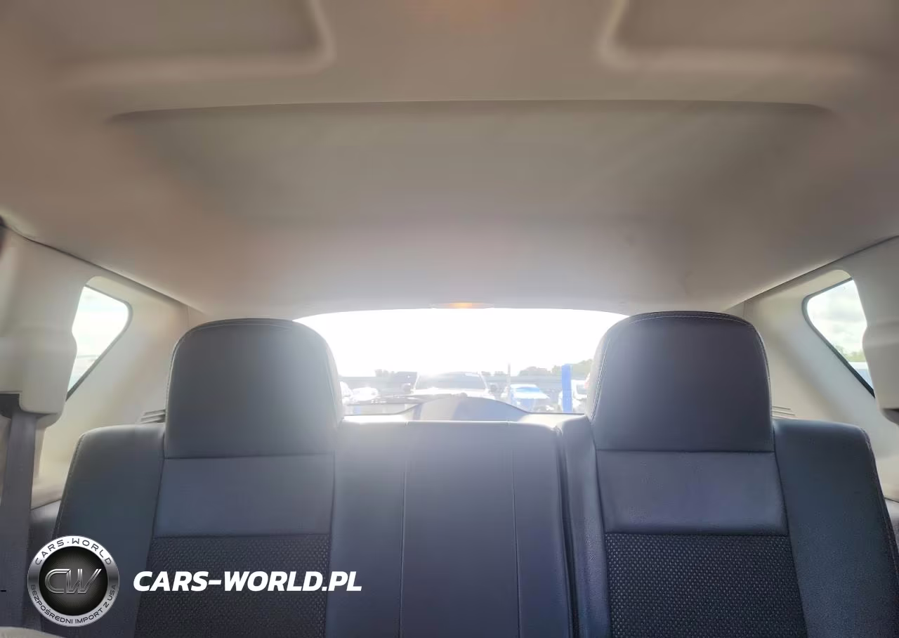 2014 Jeep Compass Latitude VIN:1C4NJCEAXED643378 - 10