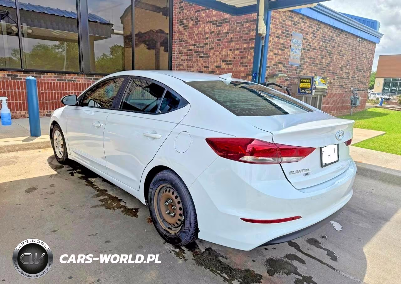 2018 Hyundai Elantra Se VIN:5NPD74LF4JH393624 - 3