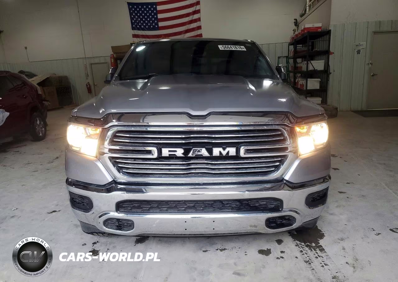2024 Ram 1500 Laramie VIN:1C6SRFJT8RN224084 - 5