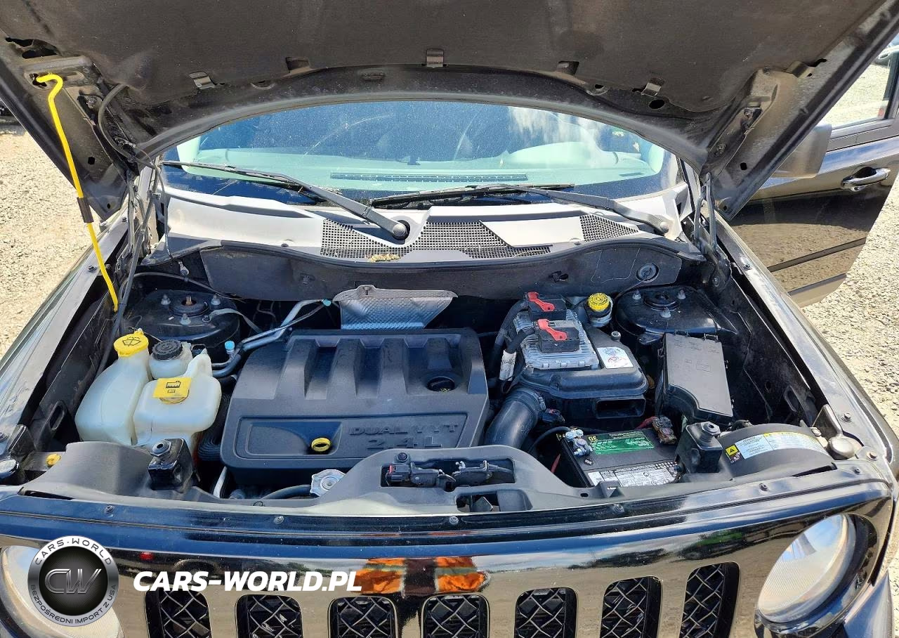 2014 Jeep Patriot Sport VIN:1C4NJRBB3ED821194 - 12
