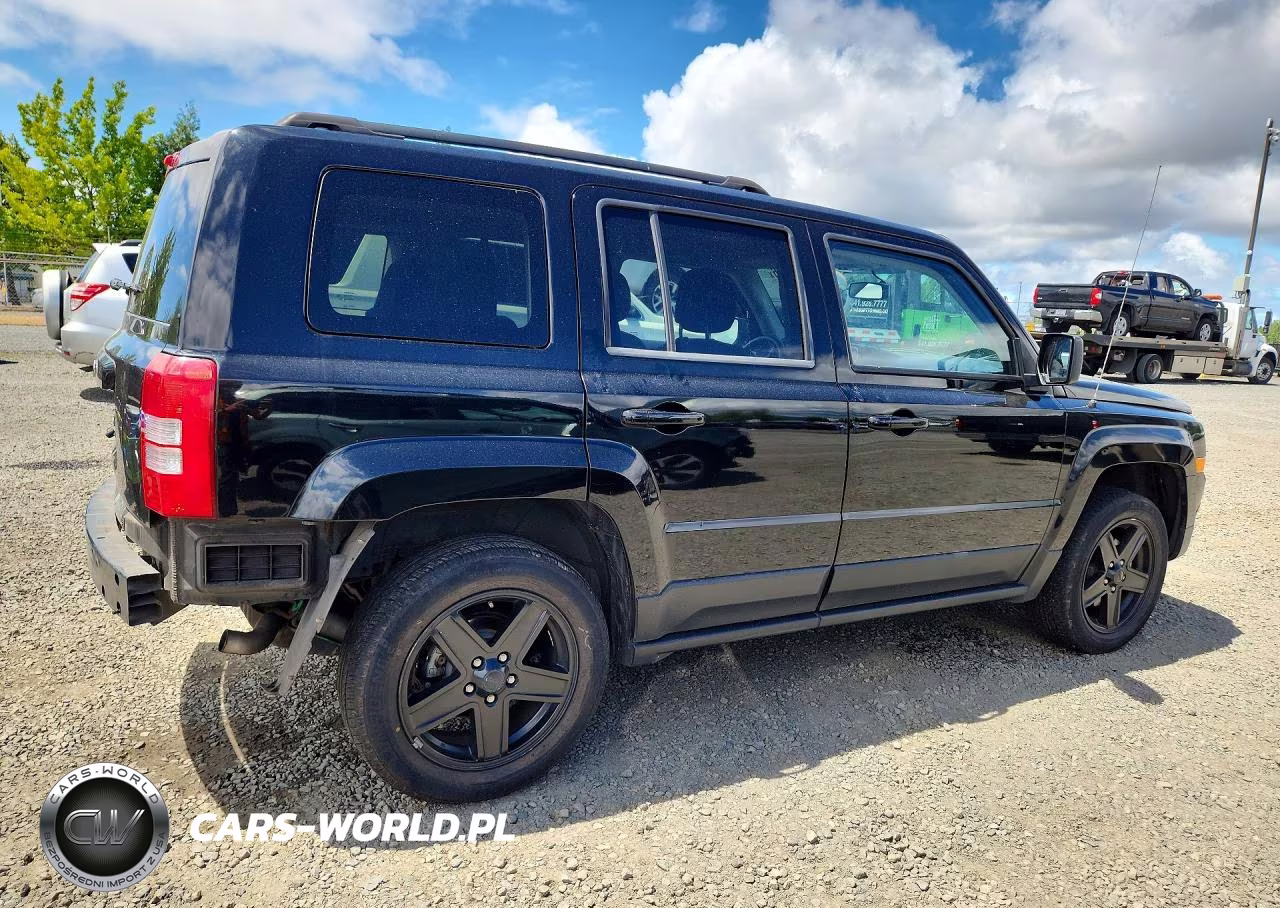 2014 Jeep Patriot Sport VIN:1C4NJRBB3ED821194 - 3