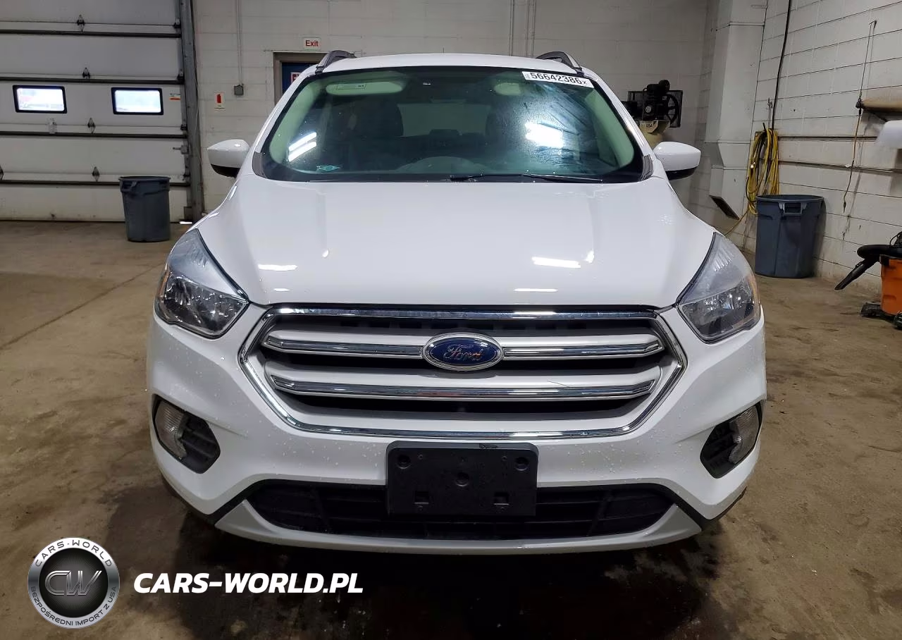 2018 Ford Escape Se VIN:1FMCU9GD8JUC20507 - 5