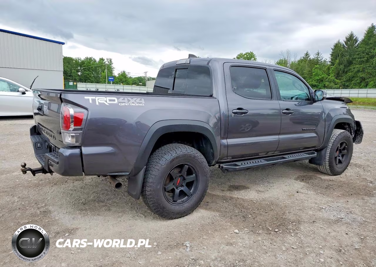 2020 Toyota Tacoma Trd Off-Road VIN:5TFCZ5AN0LX225623 - 3