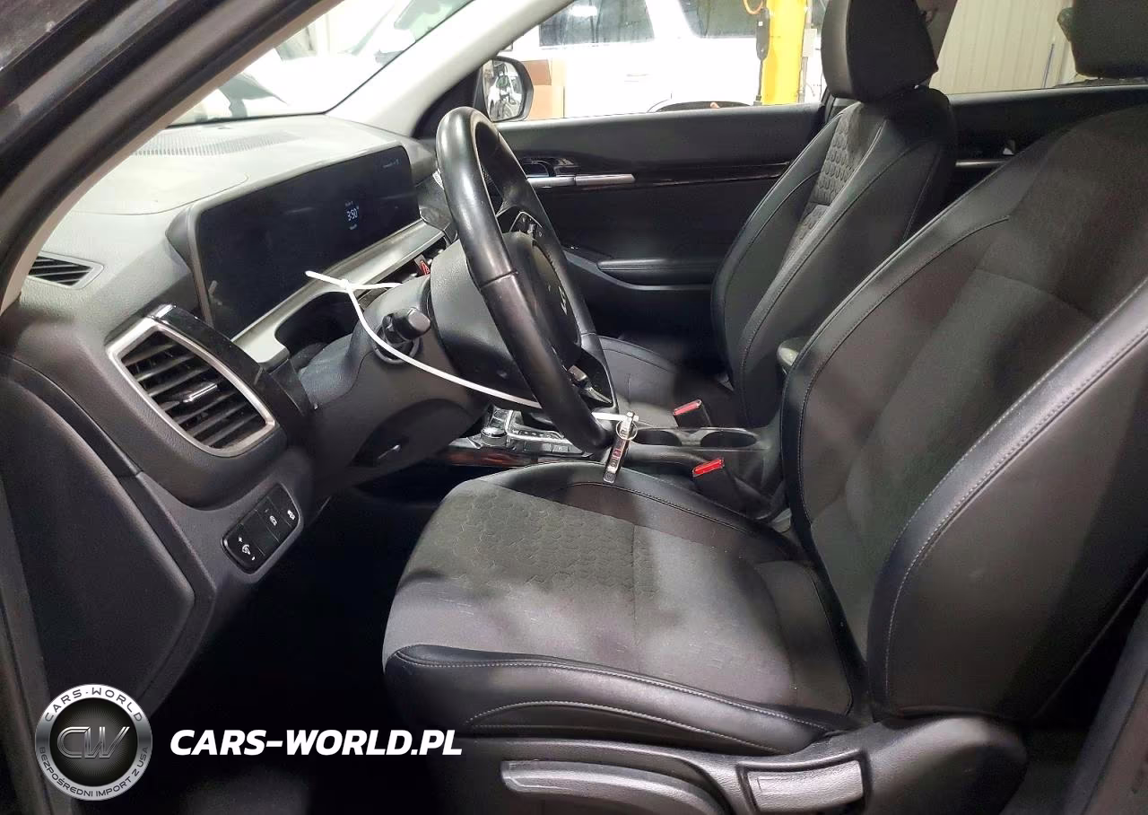 2025 Kia Seltos S VIN:KNDEU2AA5S7760366 - 7
