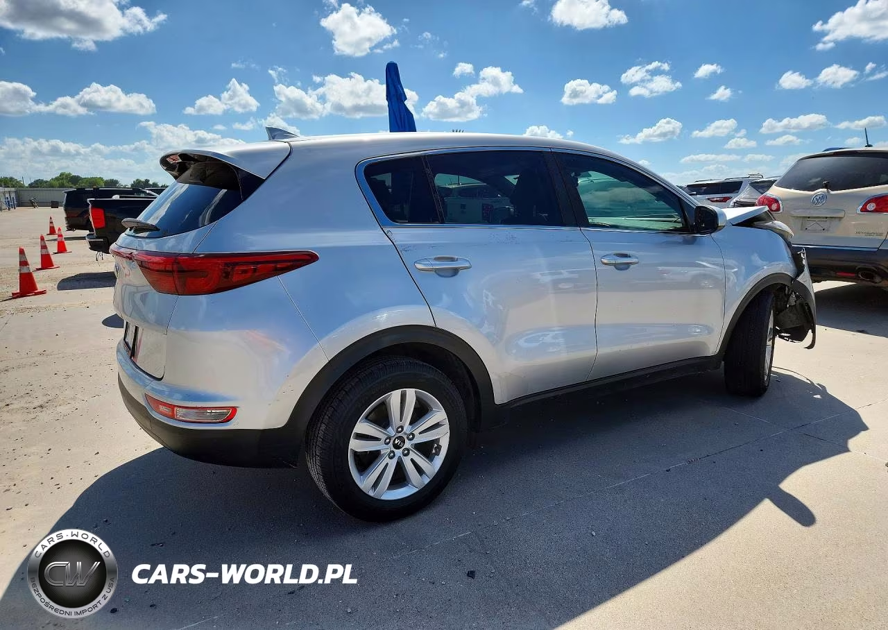 2018 Kia Sportage Lx VIN:KNDPM3AC5J7347216 - 3