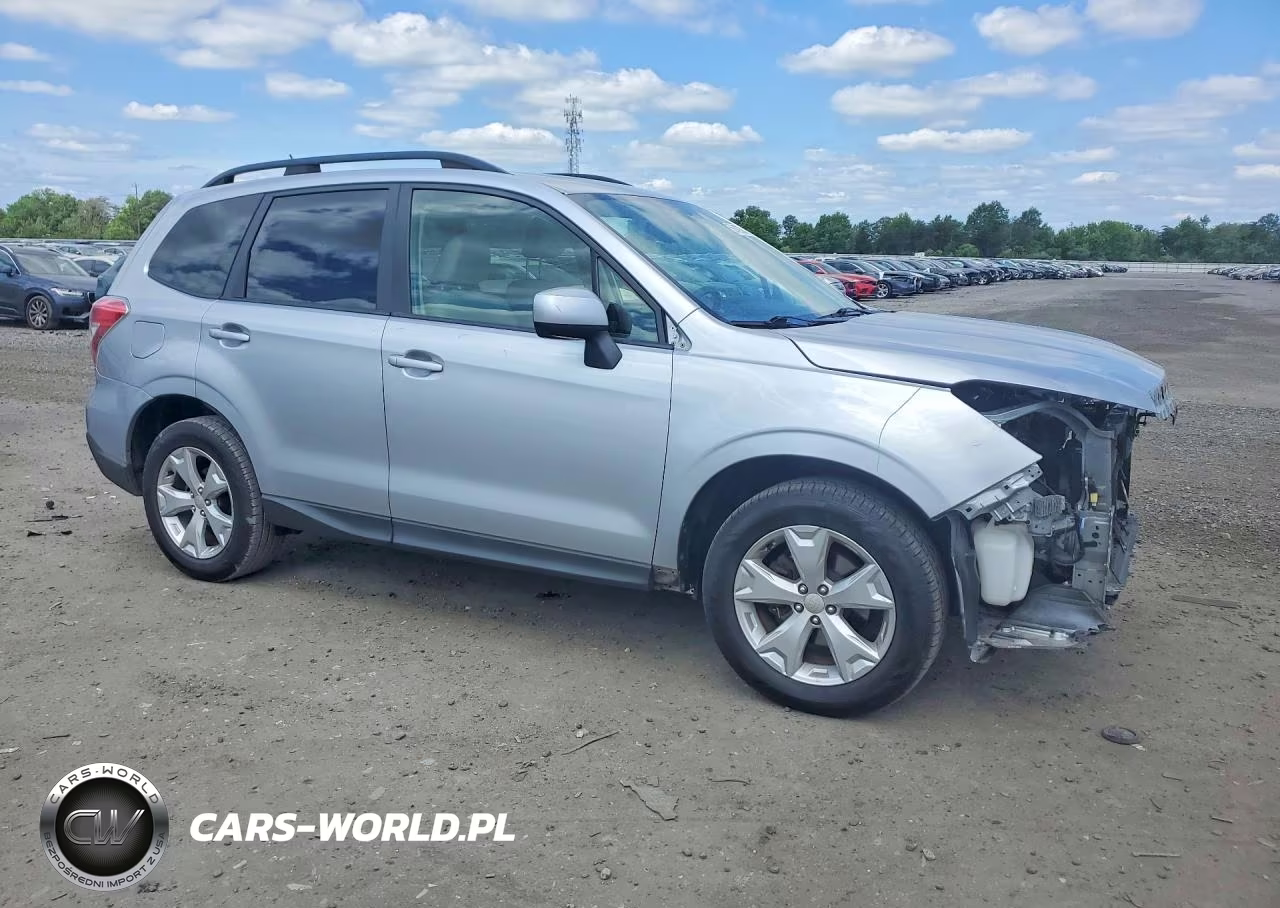 2014 Subaru Forester 2.5I Premium VIN:JF2SJAEC2EH474234 - 4