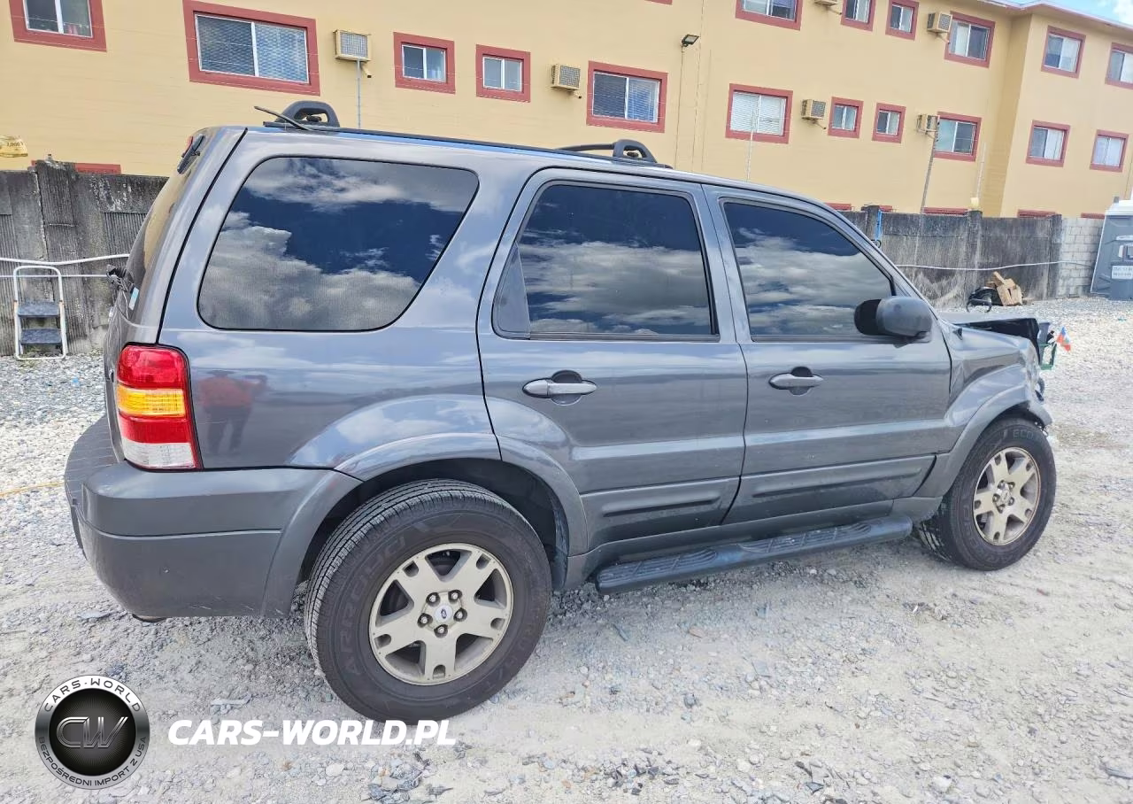 2005 Ford Escape Limited VIN:1FMCU041X5KD13679 - 3
