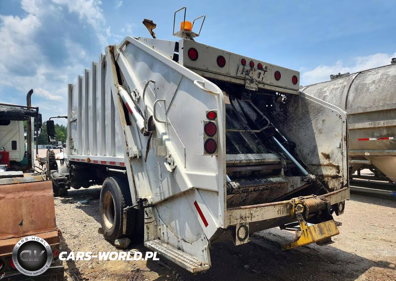 2004 International 4300 Refuse Truck VIN:1HTMMAAN94H654527 - 3