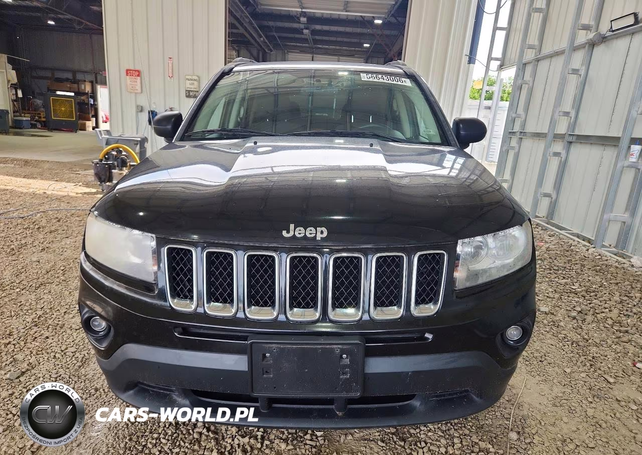 2014 Jeep Compass Sport VIN:1C4NJCBA4ED777131 - 5
