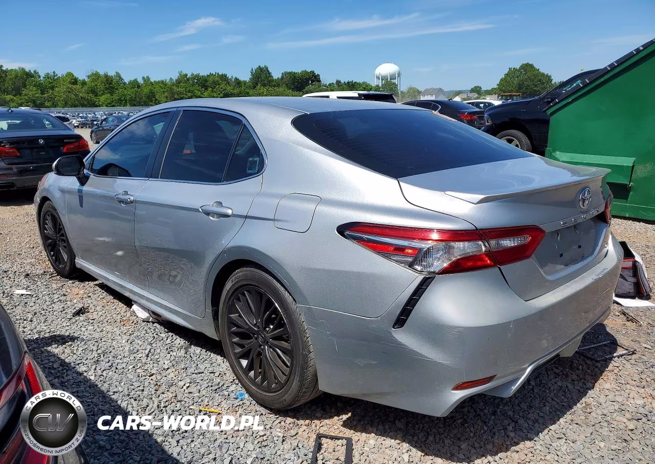 2018 Toyota Camry Se VIN:4T1B11HK7JU620836 - 2