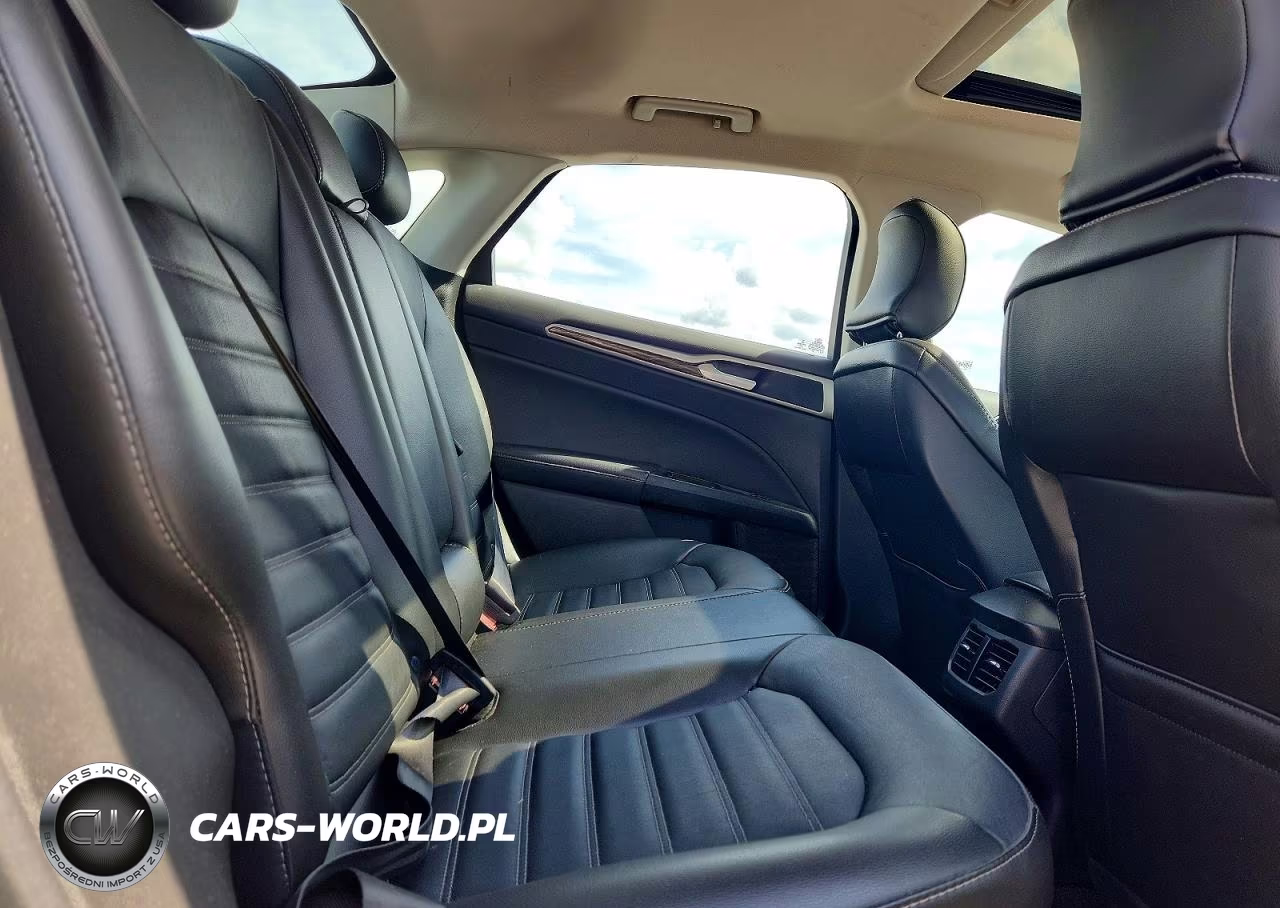 2016 Ford Fusion Se VIN:3FA6P0H93GR256898 - 10