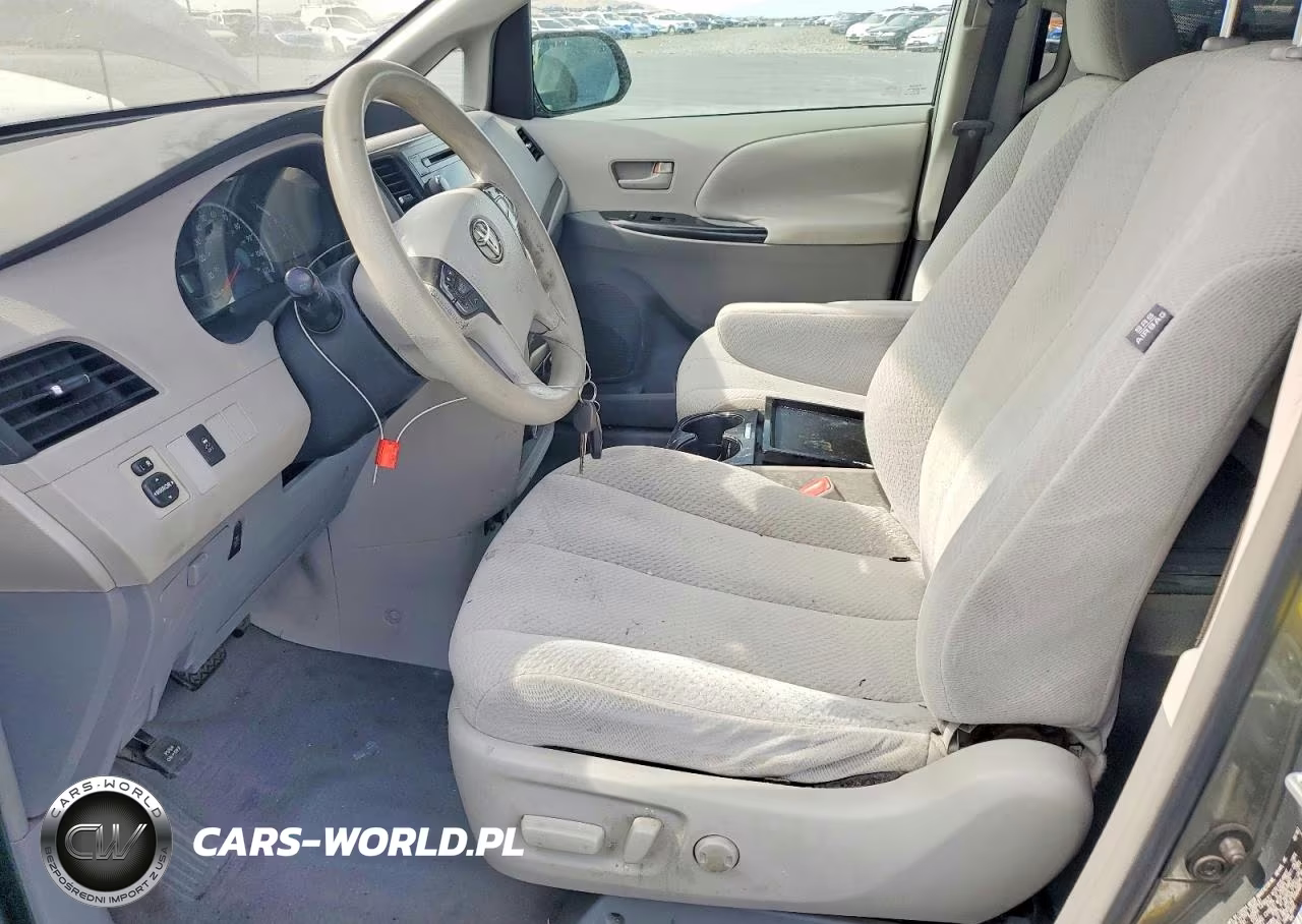 2011 Toyota Sienna Le VIN:5TDKK3DC1BS042556 - 7