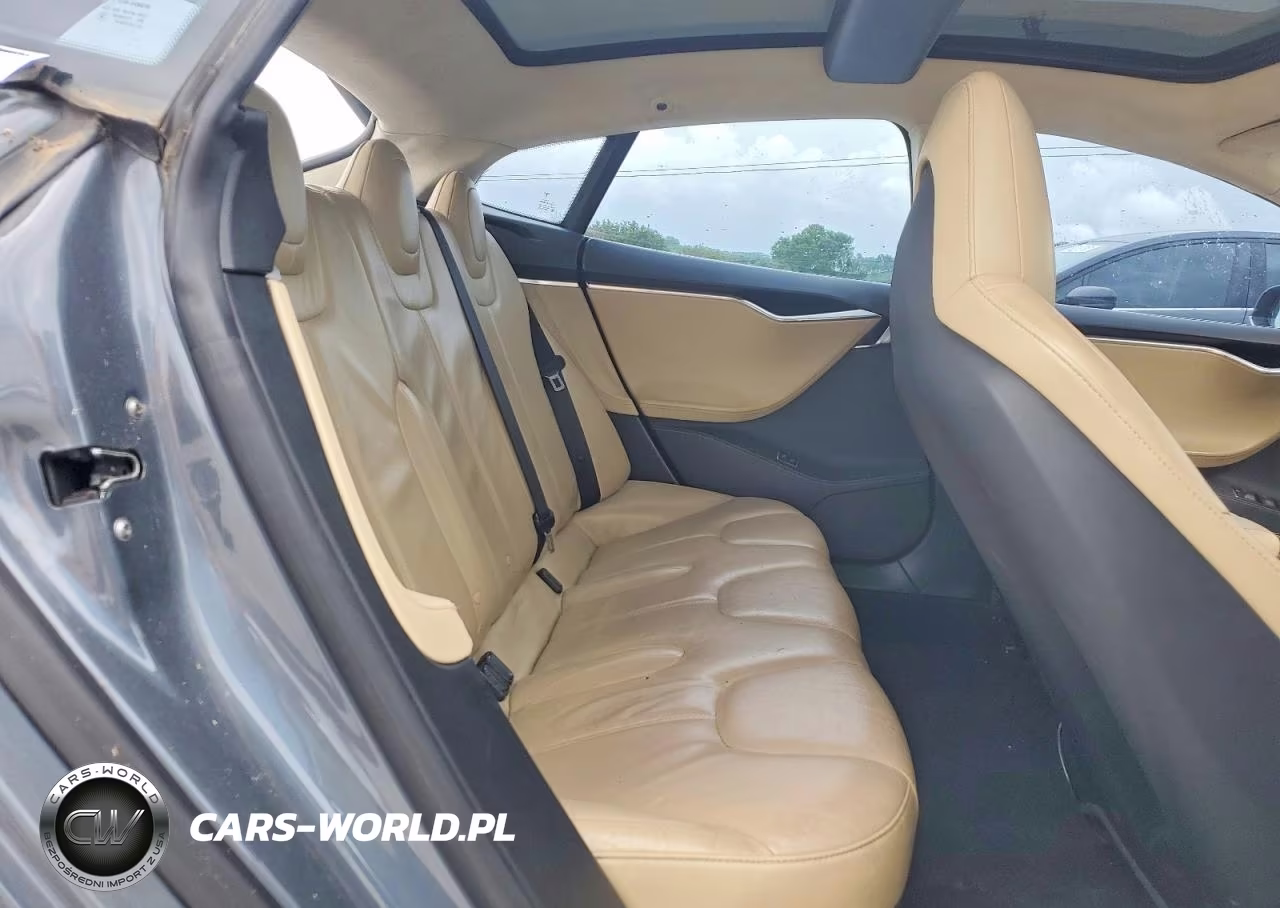 2014 Tesla Model S VIN:5YJSA1H12EFP28985 - 10