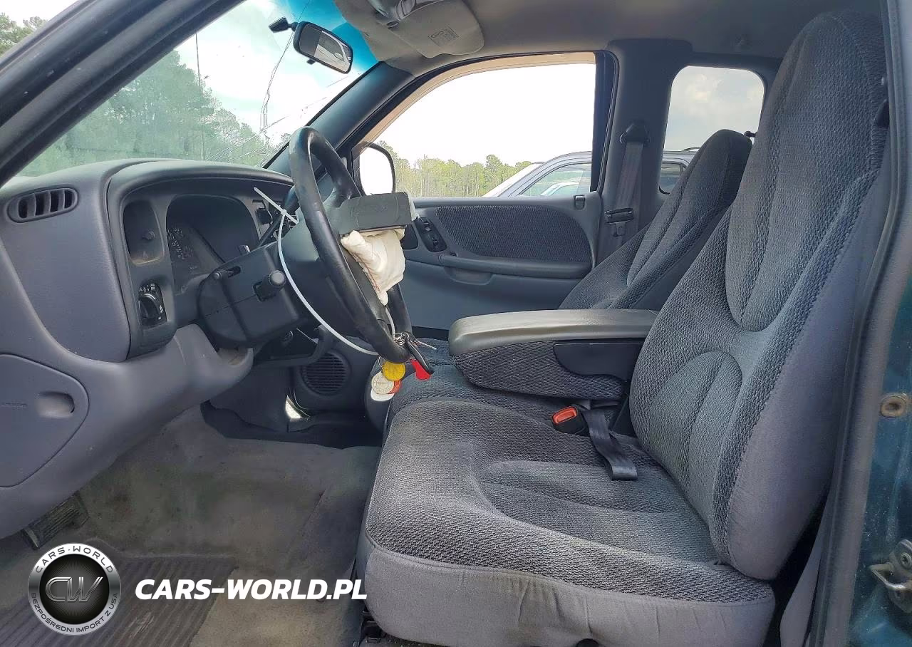 1999 Dodge Dakota VIN:1B7GL22X2XS145826 - 7