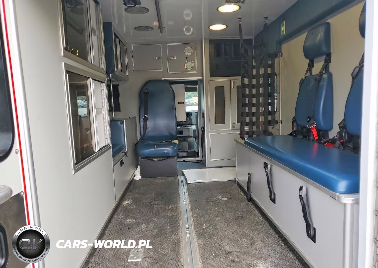 2016 Ford Econoline - Ambulance Body VIN:1FDWE3FS0GDC27578 - 10