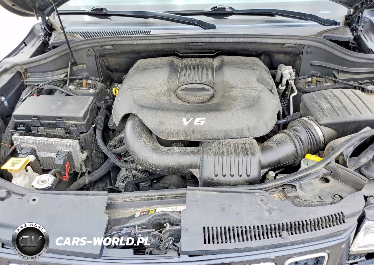 2015 Jeep Grand Cherokee Overland VIN:1C4RJFCG6FC171875 - 12
