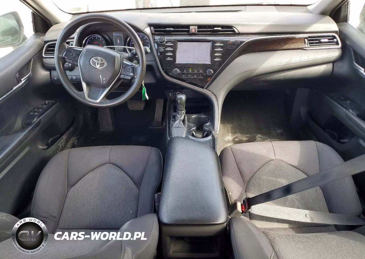 2019 Toyota Camry Le VIN:4T1B11HK3KU261325 - 8