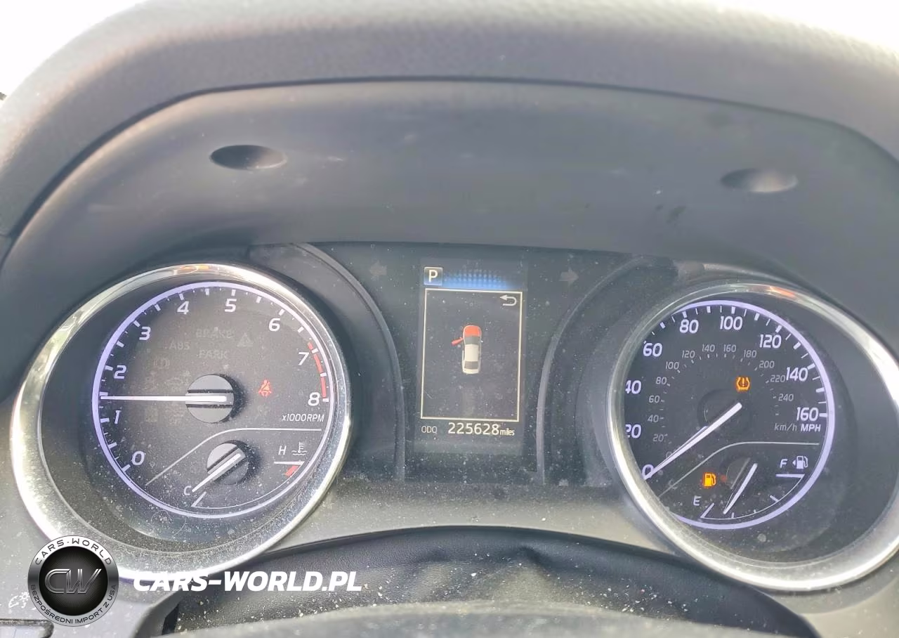 2019 Toyota Camry Le VIN:4T1B11HK3KU261325 - 9