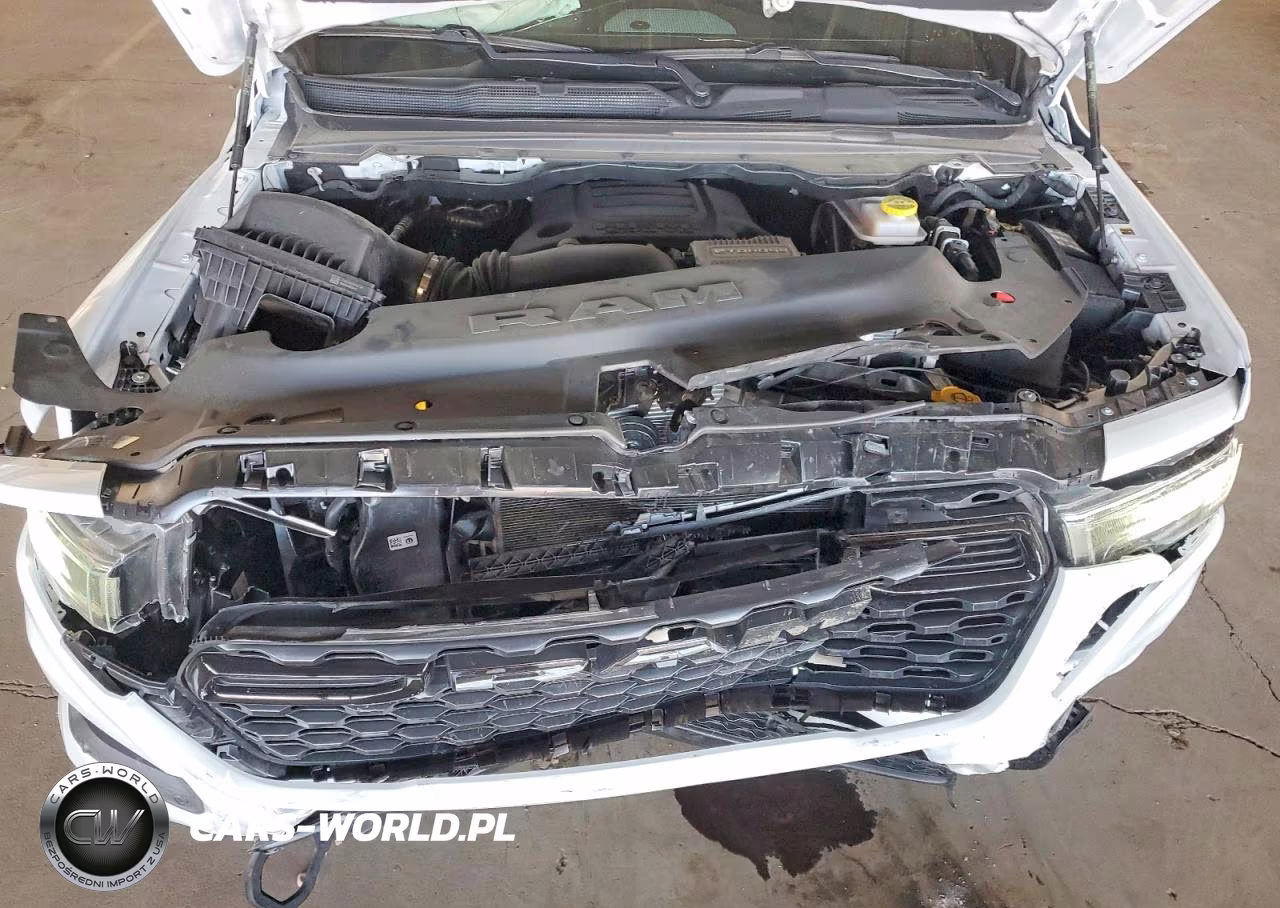 2026 Ram 1500 Big Horn VIN:1C6SRFFT8TN220083 - 11