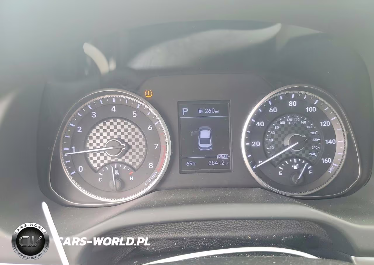2020 Hyundai Elantra Sel VIN:5NPD84LF7LH575625 - 9