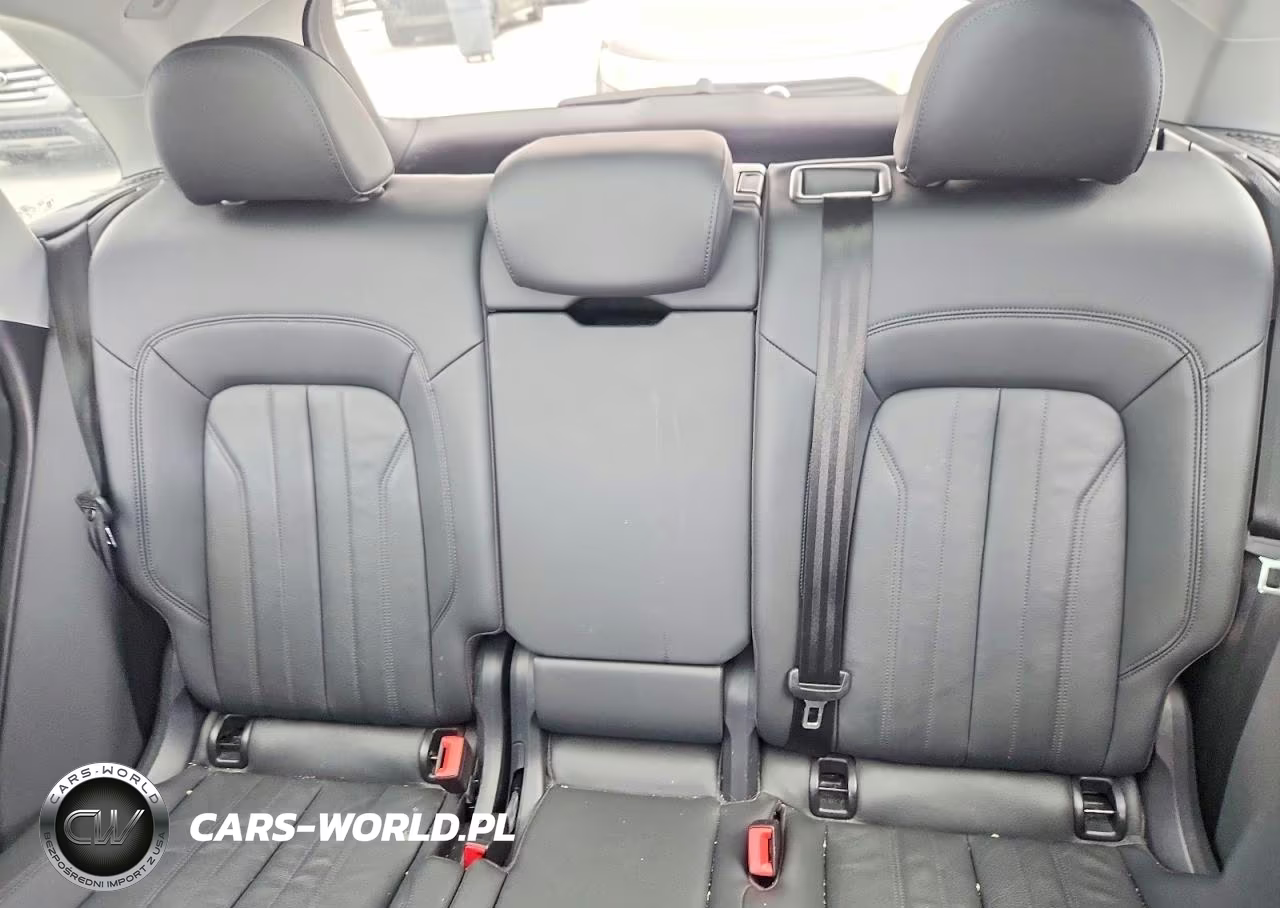 2020 Audi Q5 Premium Plus VIN:WA1BNAFY3L2069894 - 10
