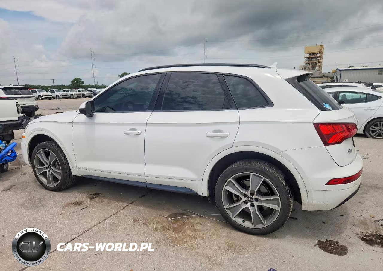 2020 Audi Q5 Premium Plus VIN:WA1BNAFY3L2069894 - 2