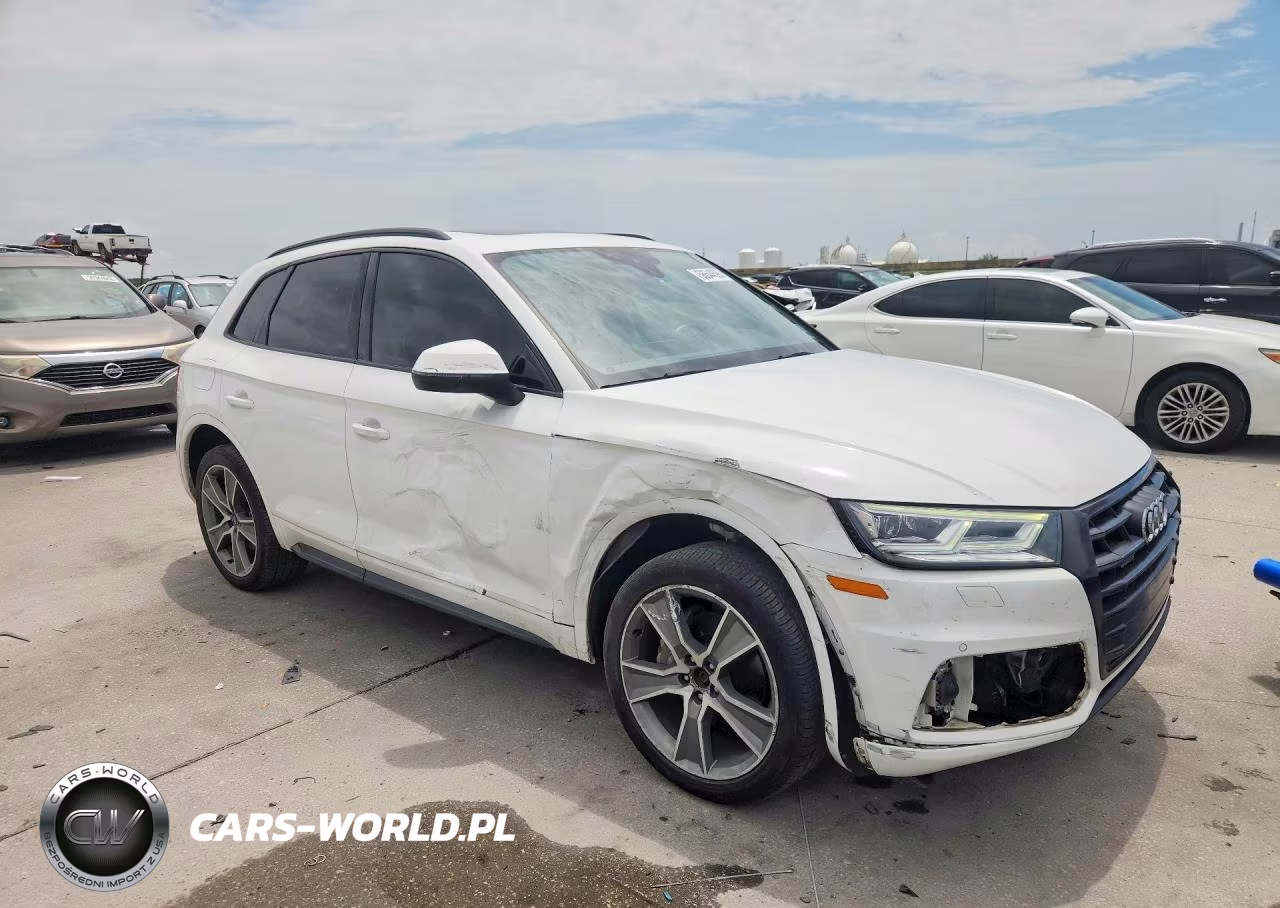 2020 Audi Q5 Premium Plus VIN:WA1BNAFY3L2069894 - 4