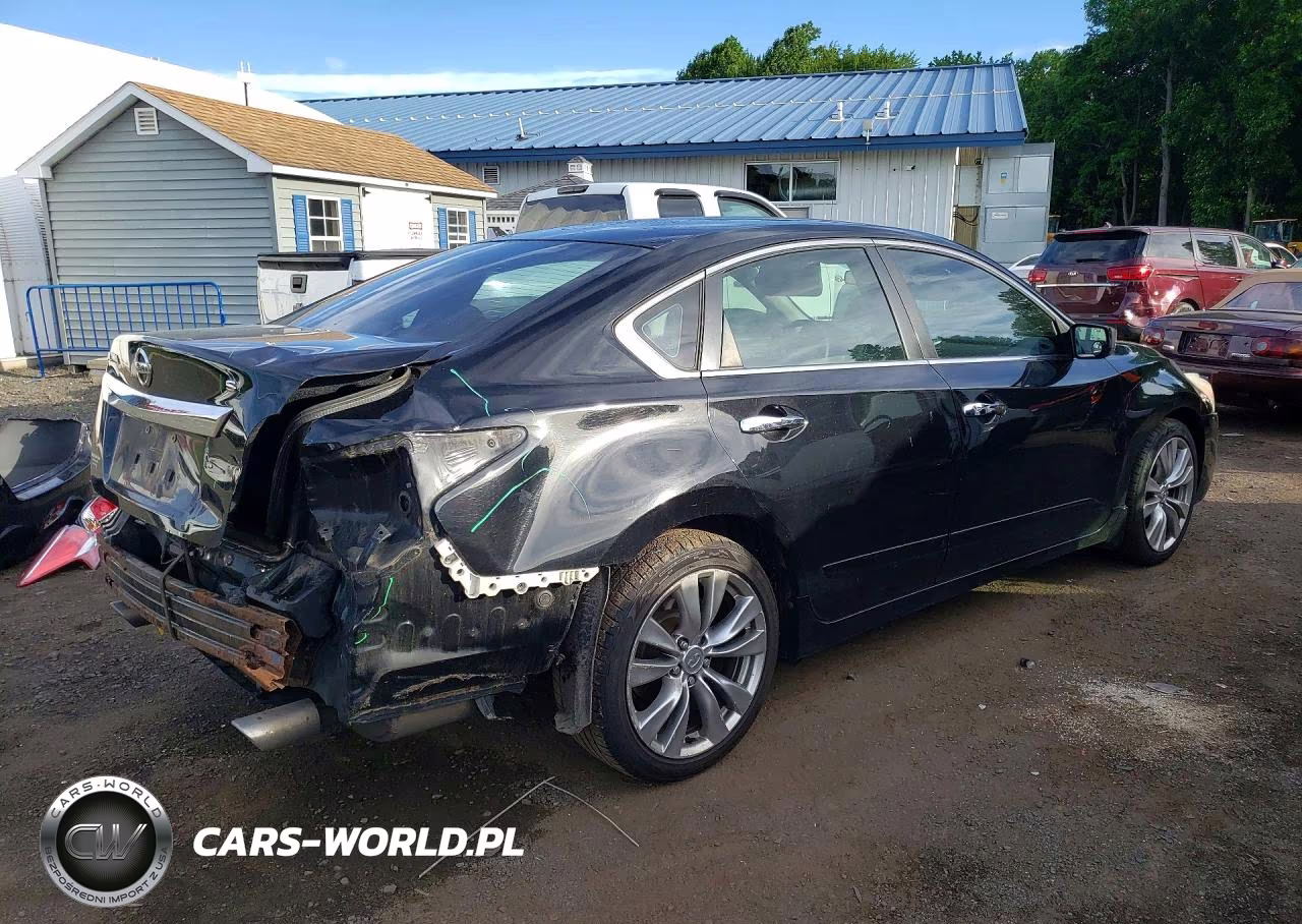 2015 Nissan Altima 2.5 S VIN:1N4AL3AP6FN357063 - 3