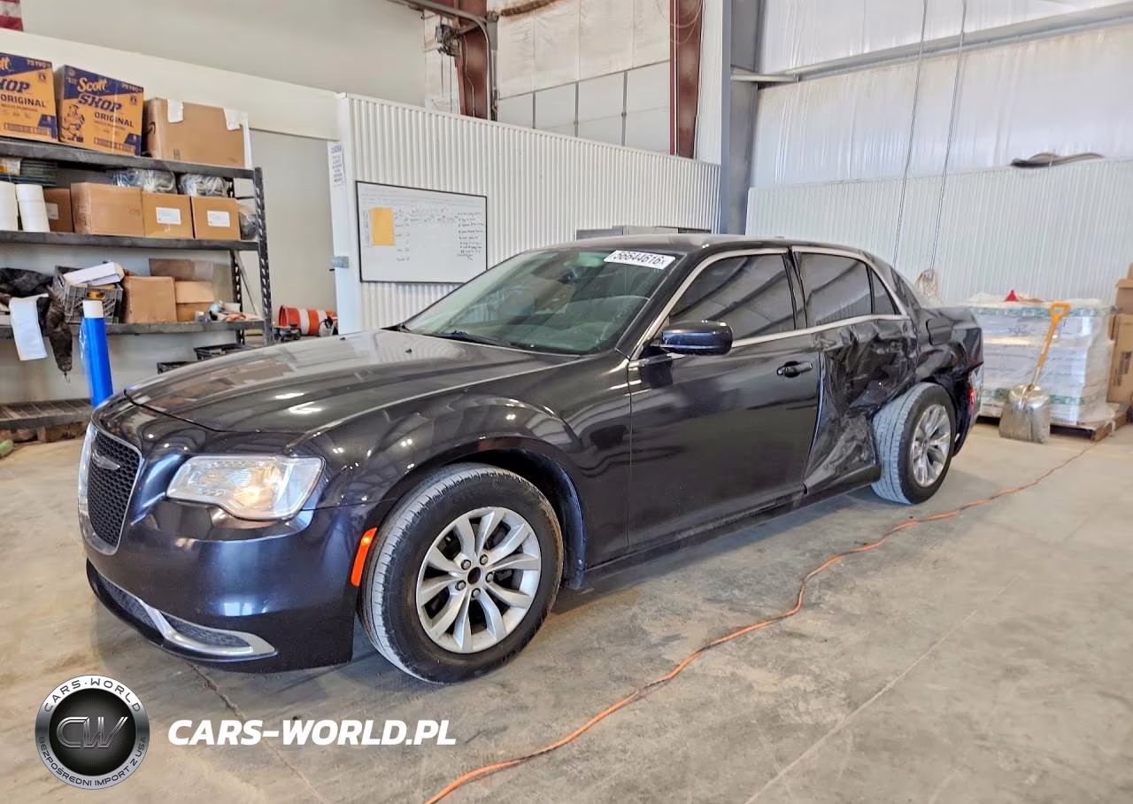 2015 Chrysler 300 Limited
