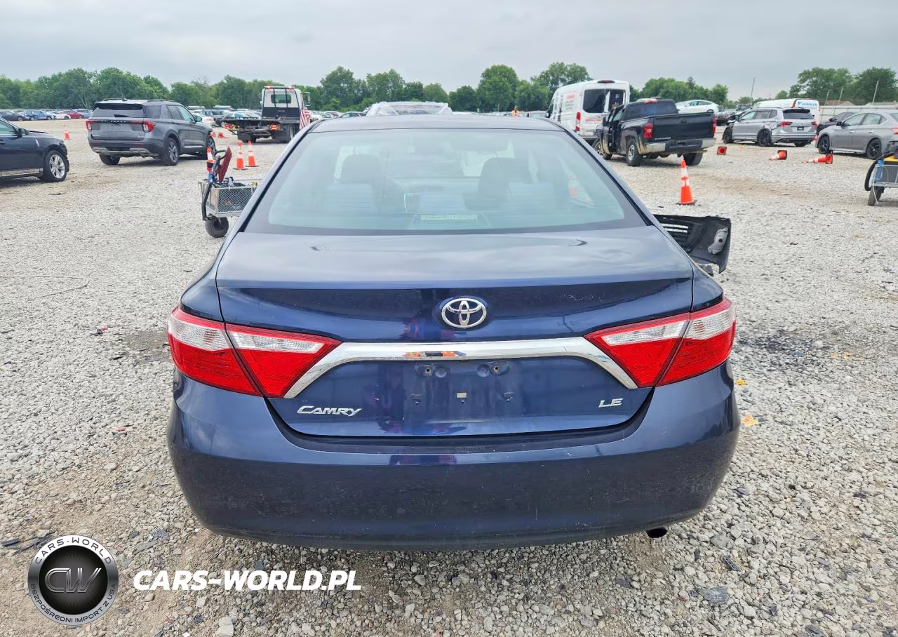 2016 Toyota Camry Le VIN:4T1BF1FK2GU605660 - 6