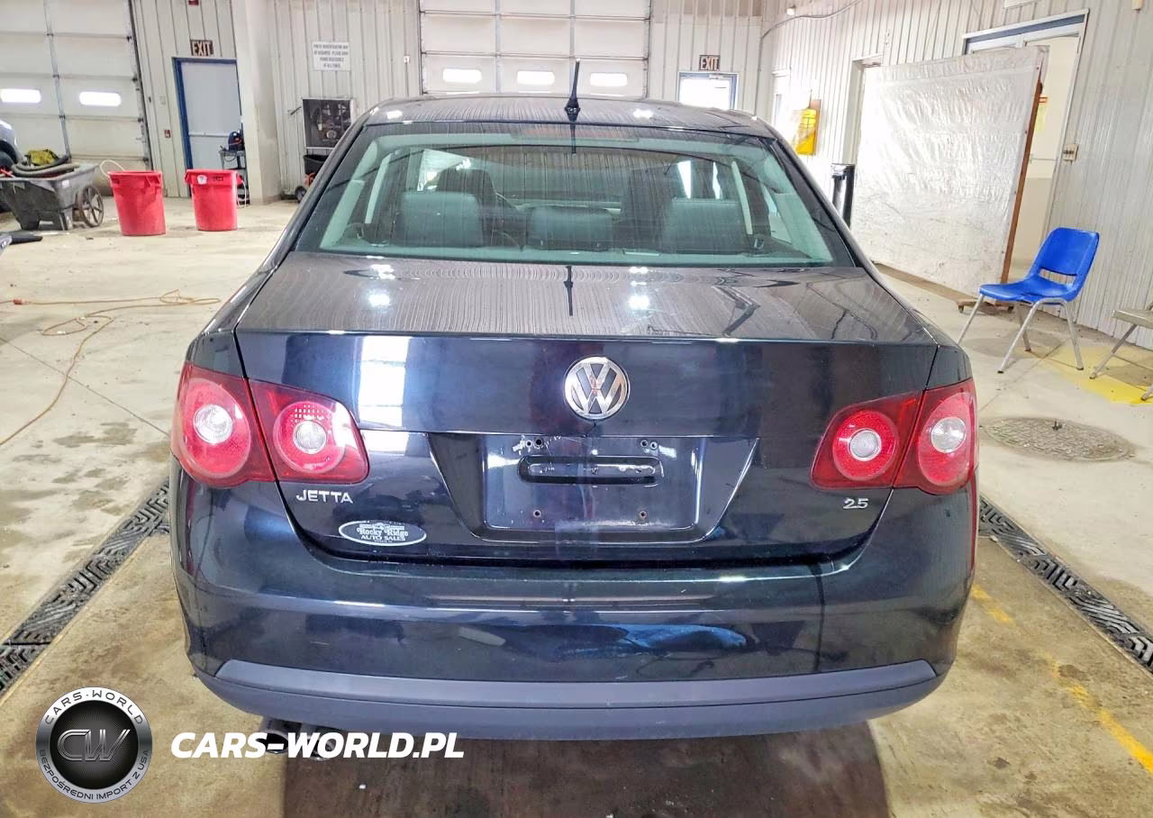 2010 Volkswagen Jetta Limited VIN:3VWAZ7AJ3AM135706 - 6